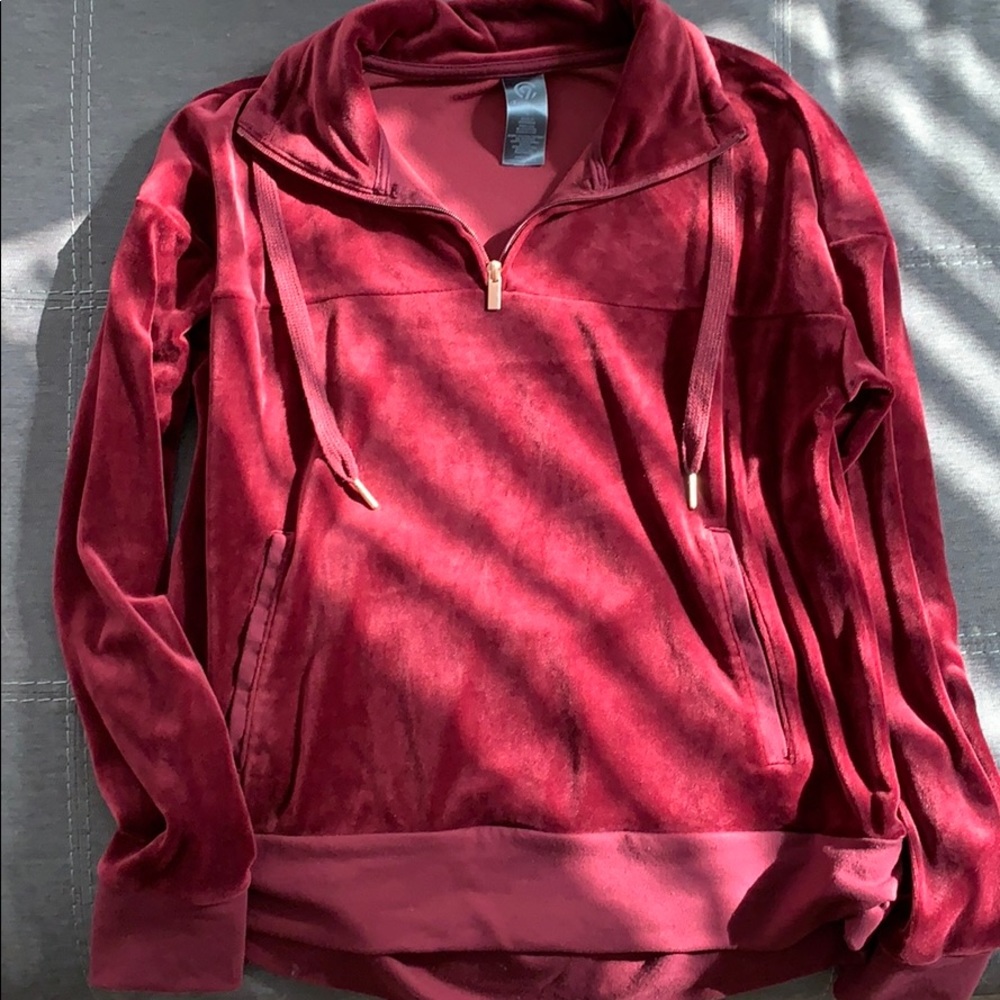 Half-zip sweatshirt